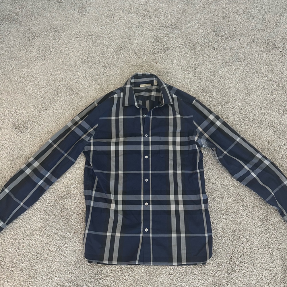 Men’s Burberry Button up